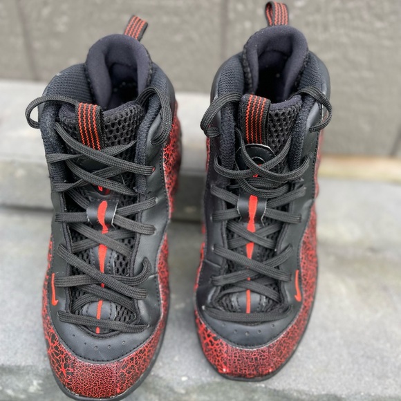 Kids nike foamposite lava (size 1) - Picture 4 of 4